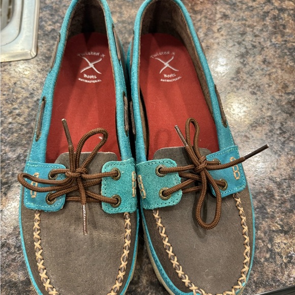 Twisted X Ladies Moc - Picture 2 of 4